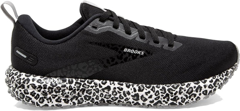 Women's Brooks Revel 6, White/Black/Alloy, 8 B Medium