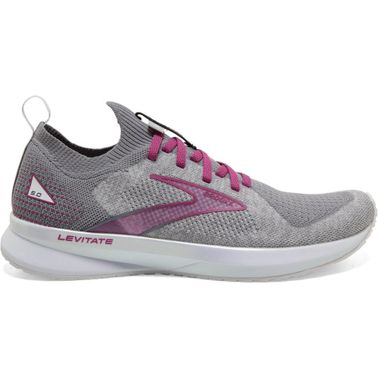Women's Brooks Levitate Stealthfit 5, White/Grey/Baton Rouge, 7.5 B Medium