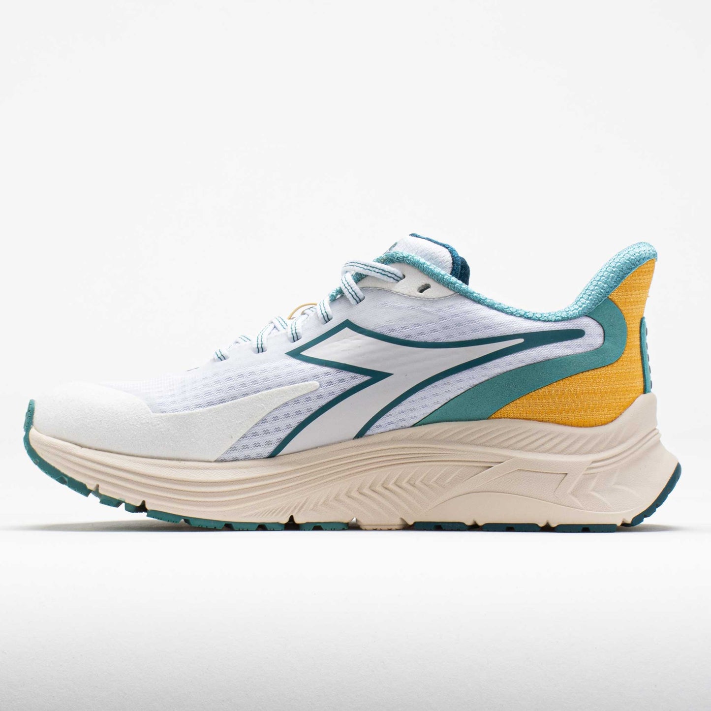 Diadora Mythos Blushield Vortice 9 Women's  White/Whisper White